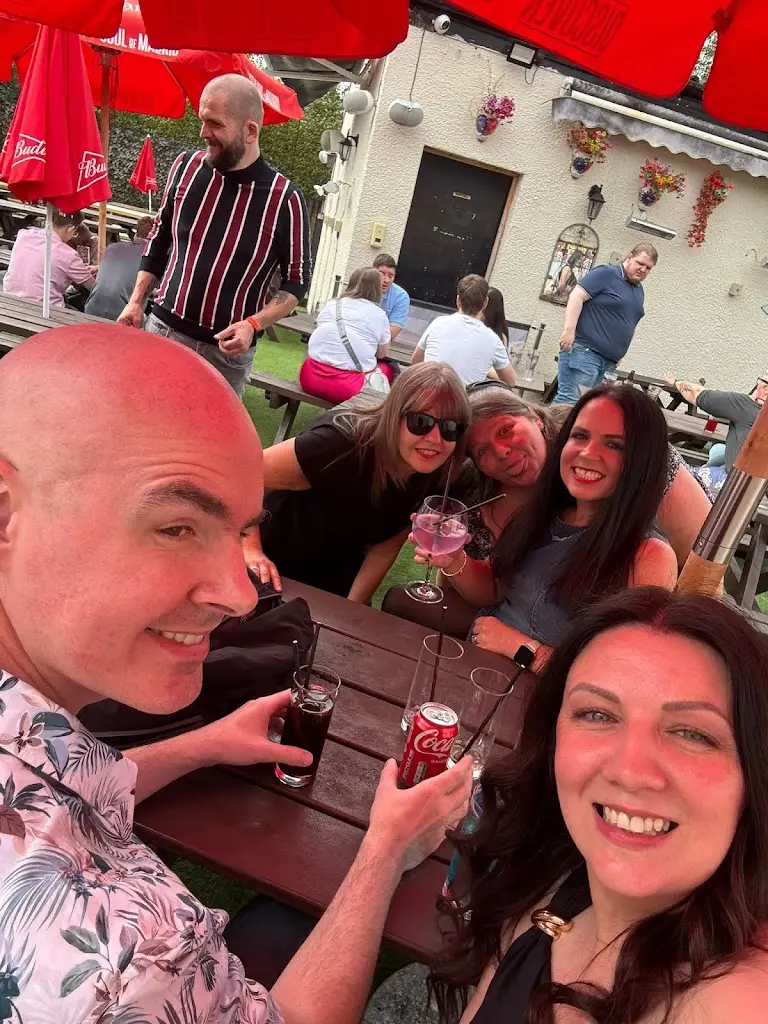 Lynn Hill_Owen's_Coatbridge_review