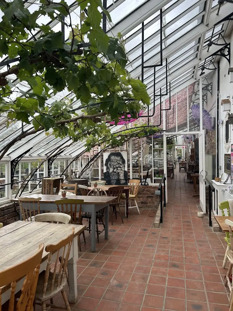 Elisa Winstanley_The Vinehouse Cafe at Helmsley walled Garden_Bilsdale_review