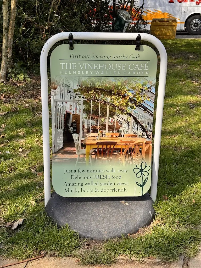 貝瑞克（Markpigpapa）_The Vinehouse Cafe at Helmsley walled Garden_Bilsdale_review