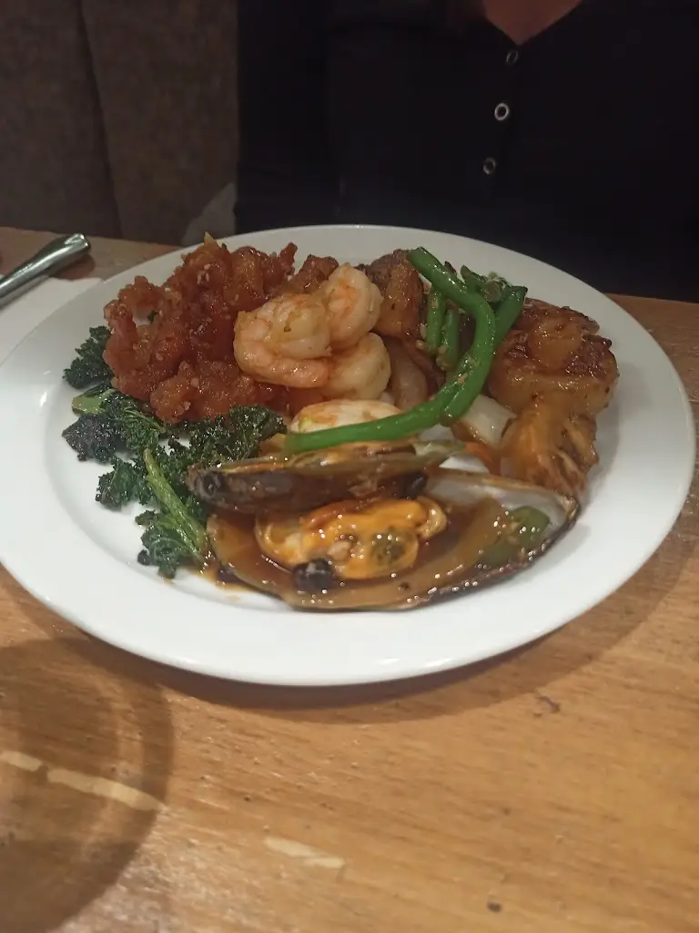 Hup Lee Buffet Restaurant_Carfin_slider_image_2