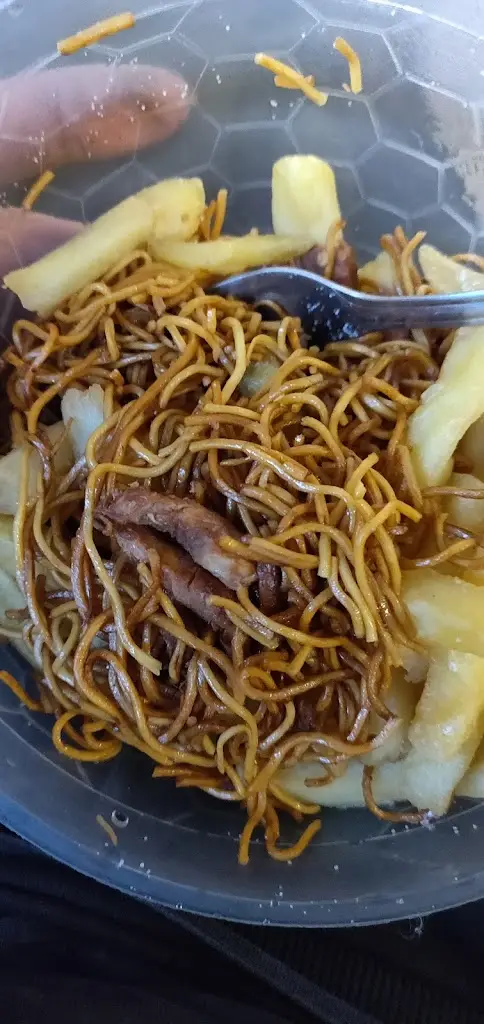 Andrew Bell_Tao Chinese takeaway_Carfin_recensione