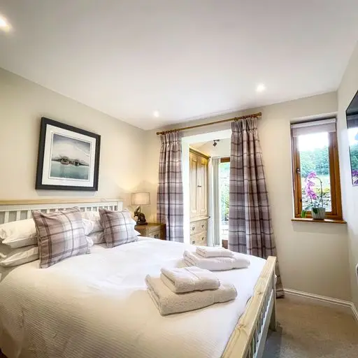 Wensleydale Heifer_Bilsdale_slider_image_3