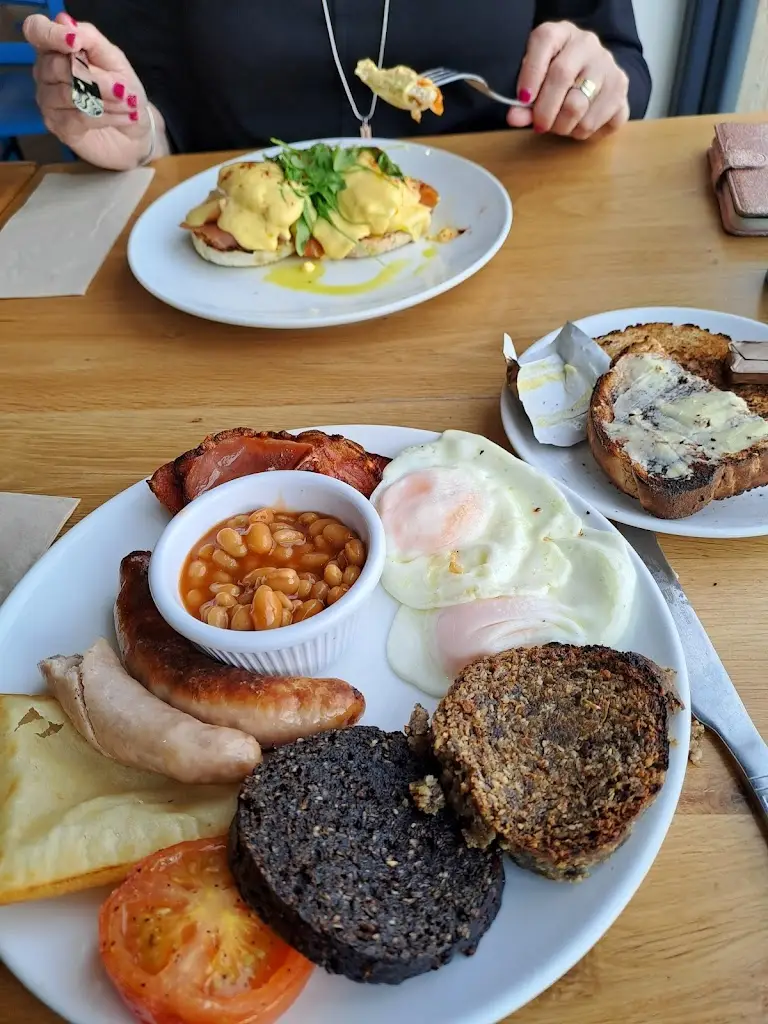 Menu_Highland Farm Cafe_Conon Bridge_image_6