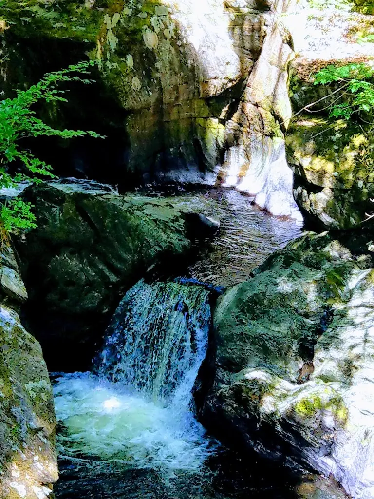 Deils Cauldron_Comrie_slider_image_3