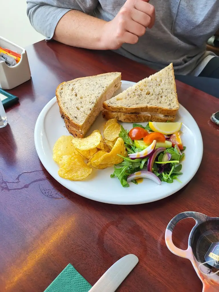 Antonios Fried Egg Roll_Cafe Comrie_Comrie_review