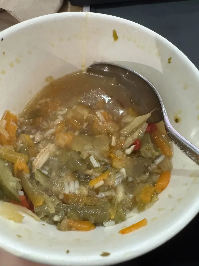 Alyssa Usher_Hansen's Kitchen_Comrie_review