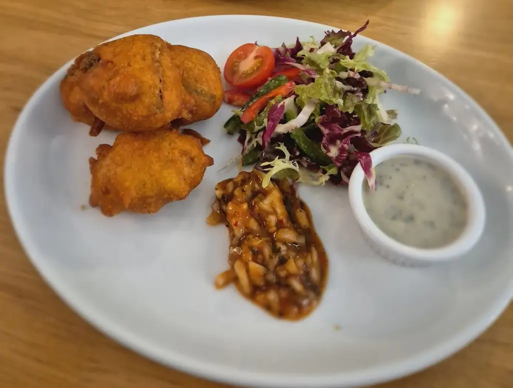 Emma Richmond_The Bee Hive Hotel Coylton_Coylton_review