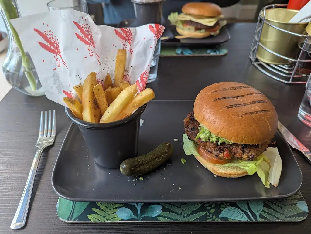 The New Denver_Cullen_slider_image_3