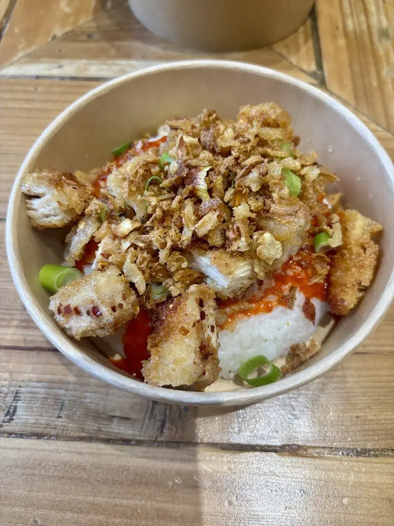 claresuttyoneleg_Do Street Food_Billington_Bewertung