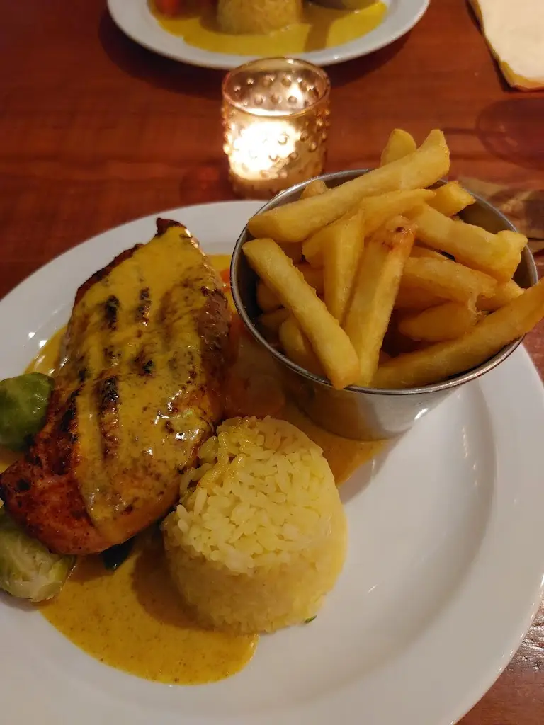 Menu_McChristies Bar & Restaurant_Crosshouse_image_1