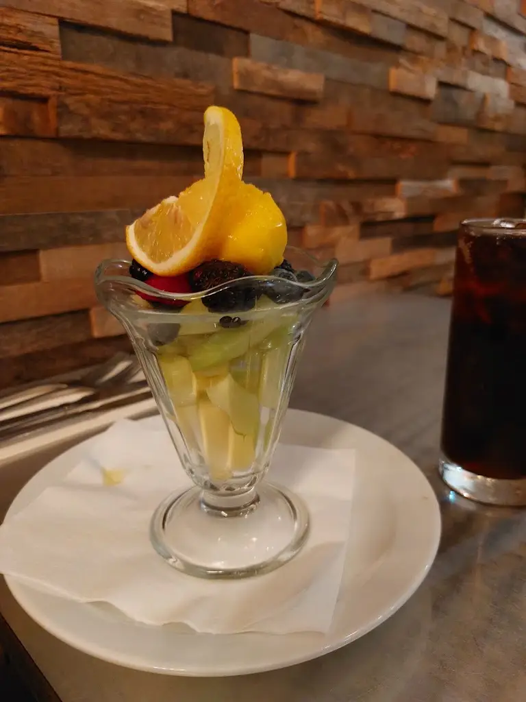 Robina Murray_McChristies Bar & Restaurant_Crosshouse_review