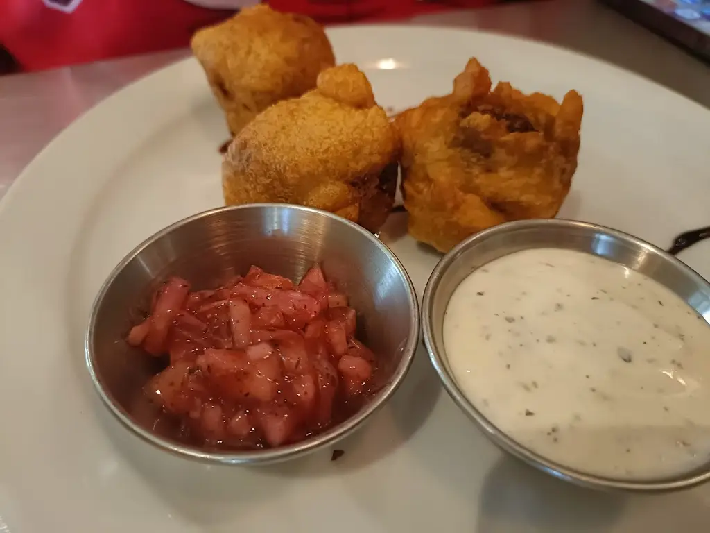 McChristies Bar & Restaurant_Crosshouse_slider_image_2