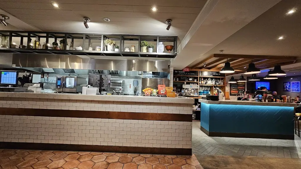 Cotton Mill Cookhouse + Pub restaurant in Crosshouse