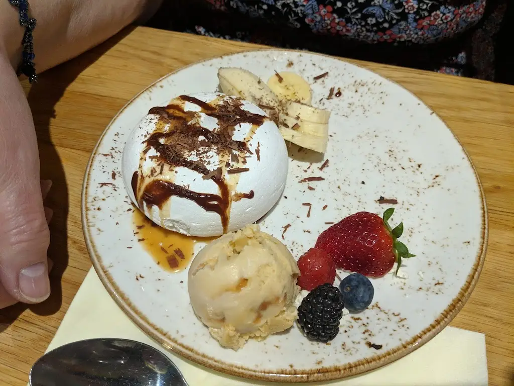 Menu_Cochrane Inn_Crosshouse_image_8