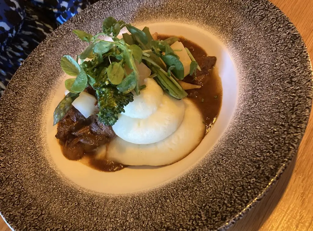 George Bailey_Cochrane Inn_Crosshouse_review