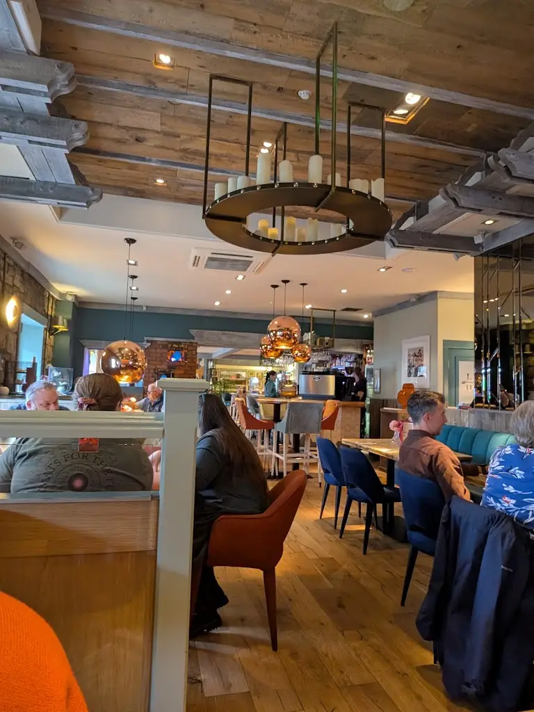 The Long House_Crosshouse_slider_image_3