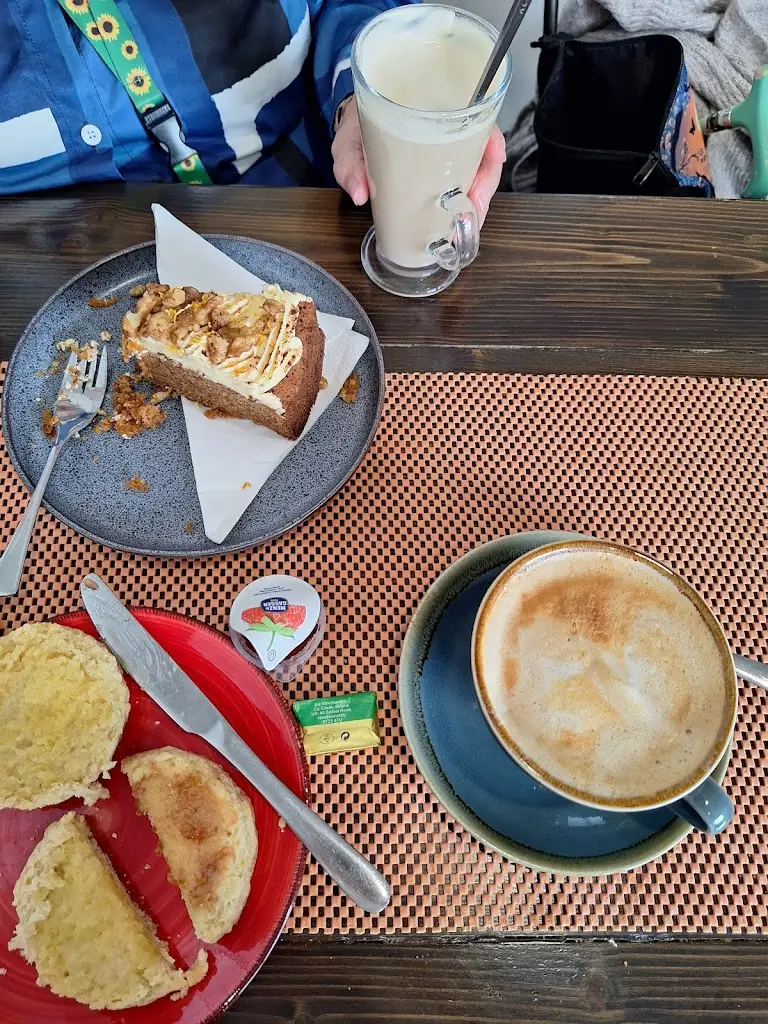 Theresa R_Harbour Dunes_Cruden Bay_review