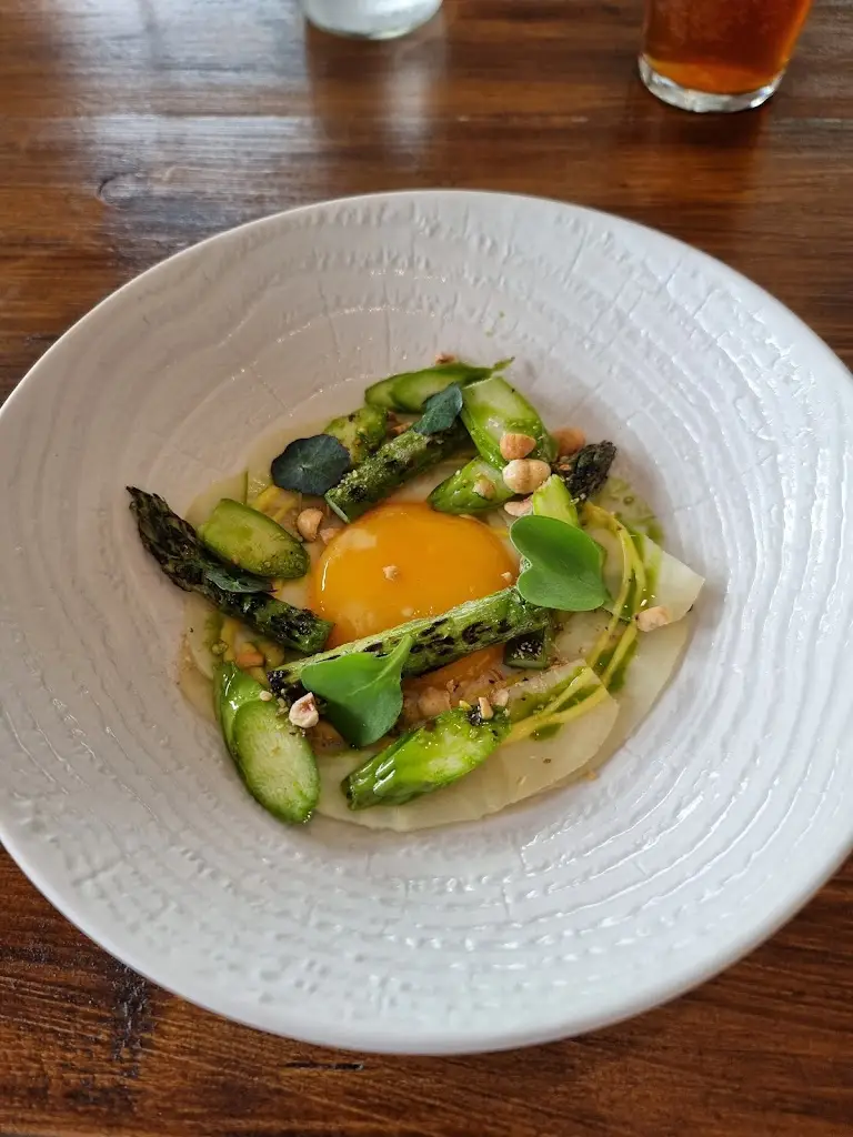 Michael White_Eight at Gazegill_Billington_review