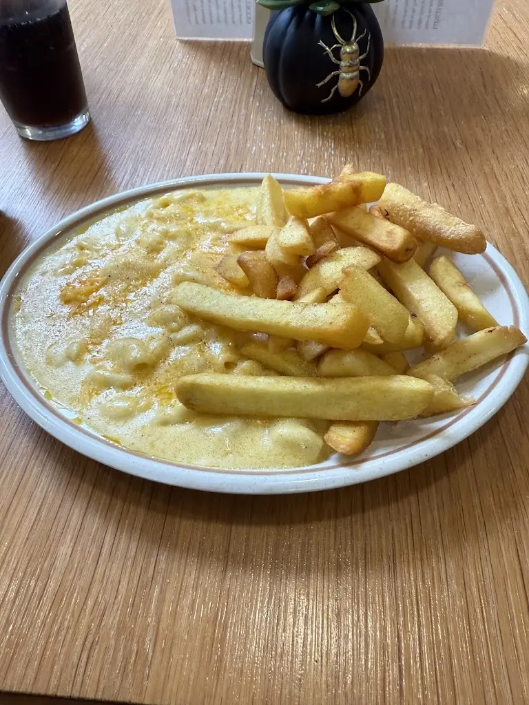 The Crazy Man _Le Cafe Coull_Buckie_review