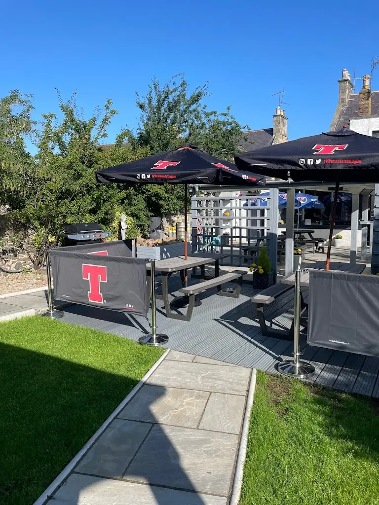 Brig & Barrel restaurant in Buckie