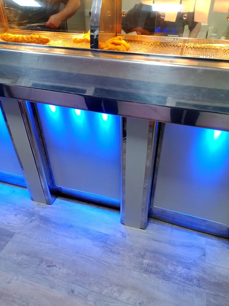 Edward Pattinson_Drifters Fish & Chips_Buckie_review