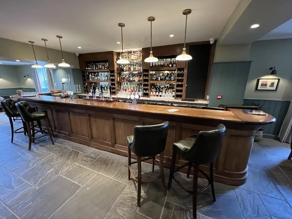 The Three Fishes_Billington_slider_image_1