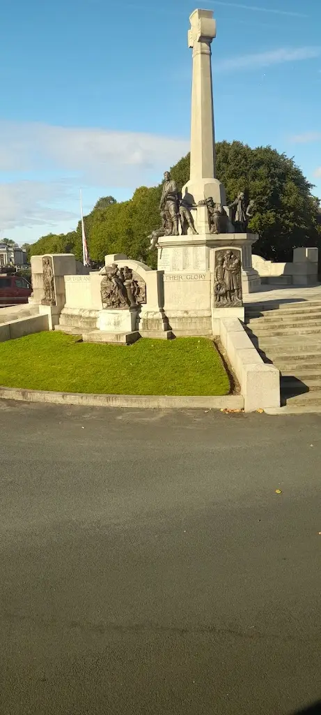 Maynes Coaches Ltd_Buckie_slider_image_3