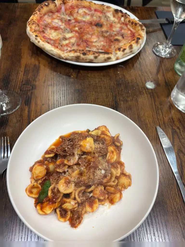 Wheat of Italy_Clarkston_slider_image_2