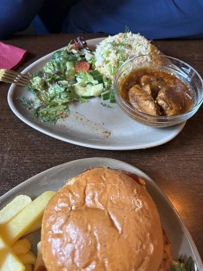 ANDREW ELLISON_The Golden Ferosh_Dalserf_review