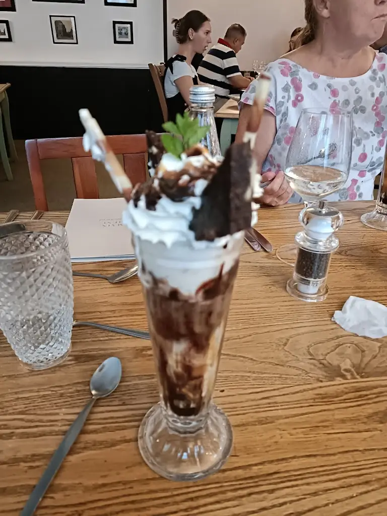 Menu_The George_Alconbury_image_9