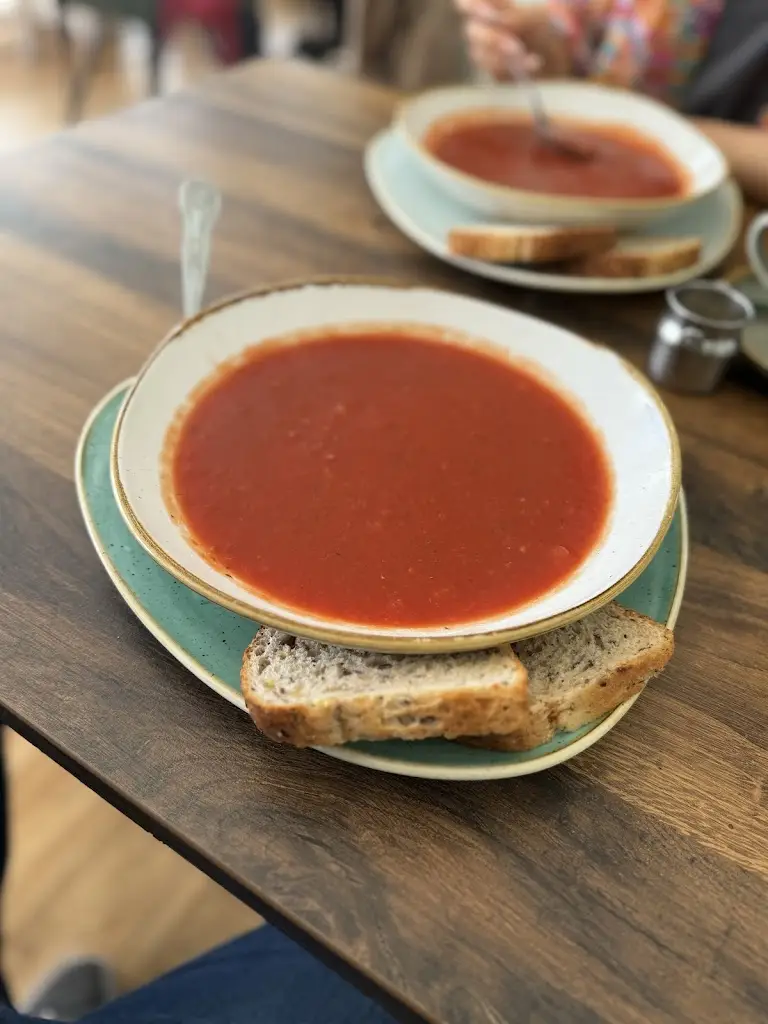 Daryn Whyte_Café Rhubarb_Crieff_review