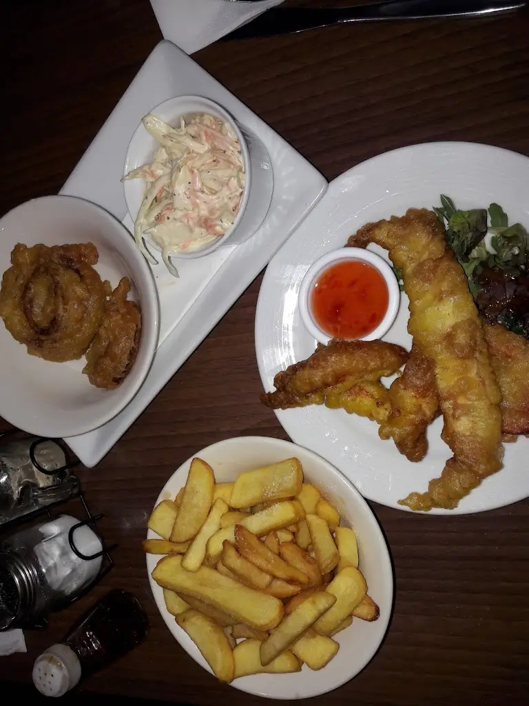 jai burt_The Auld Hoose_Dalry_review