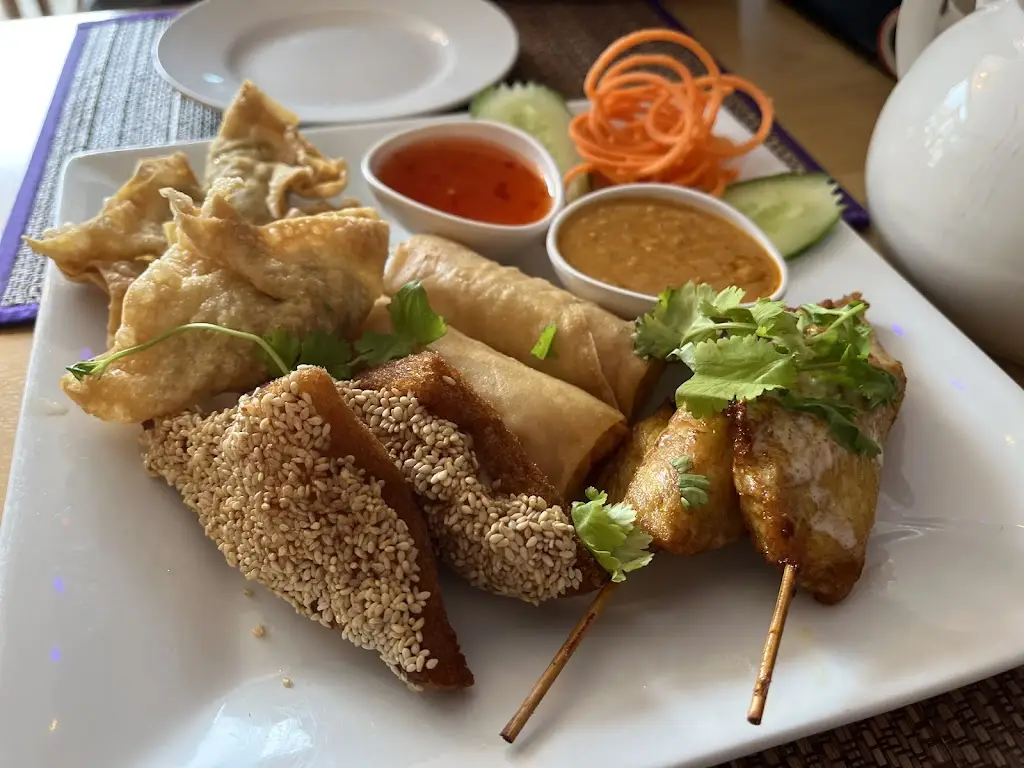 Miss Ying Thai Food & Shop_Dingwall_slider_image_3