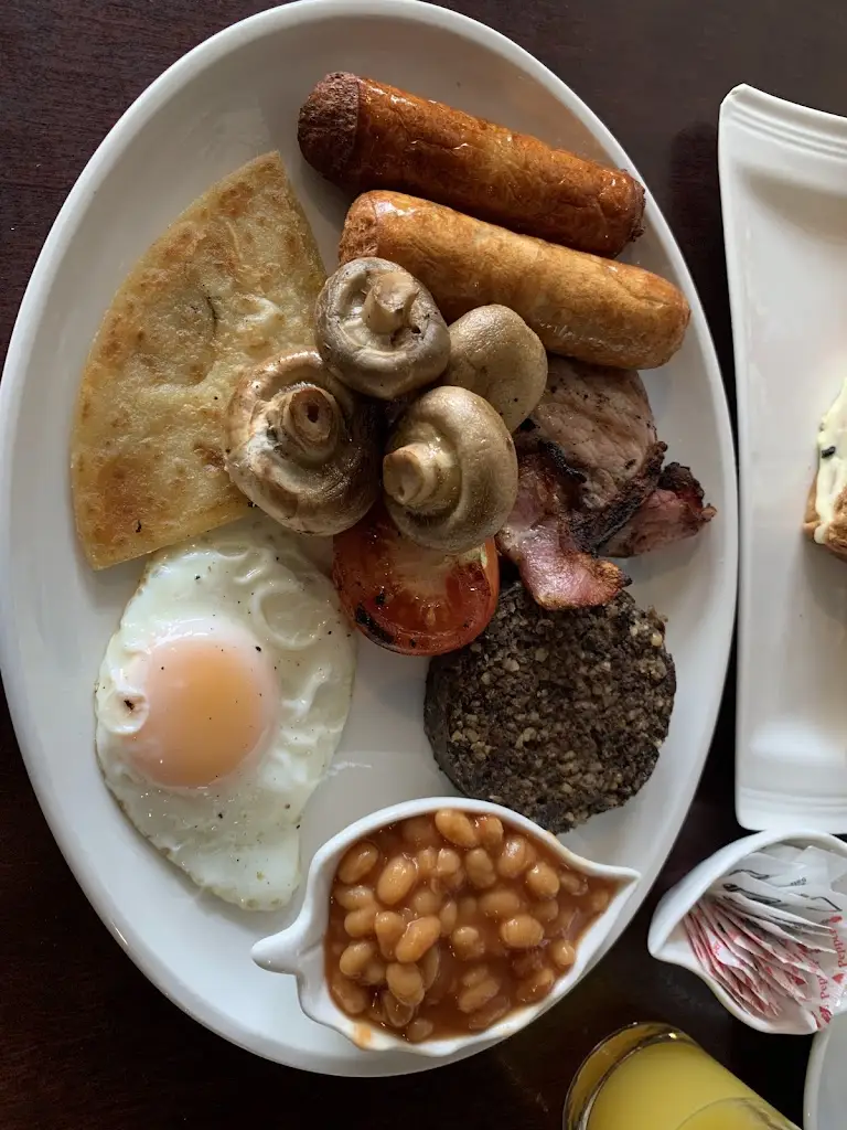 yewchen chong_The Granite Kitchen_Dalbeattie_recensione