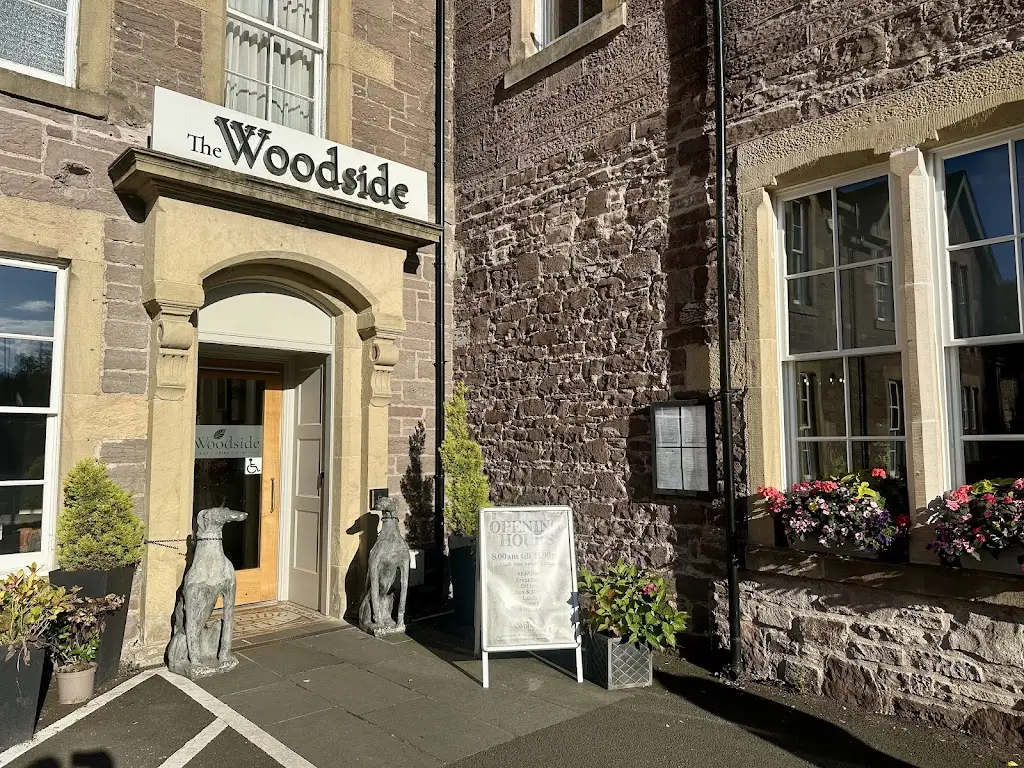 The Woodside - eat / drink / stay Restaurant in Doune