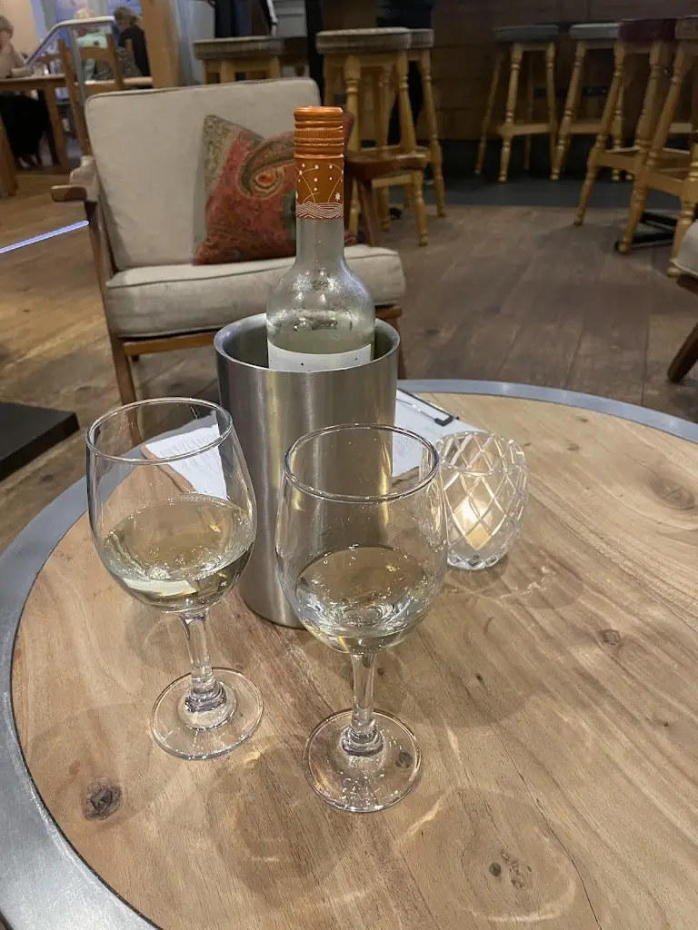 The Woodside - eat / drink / stay_Doune_slider_image_3