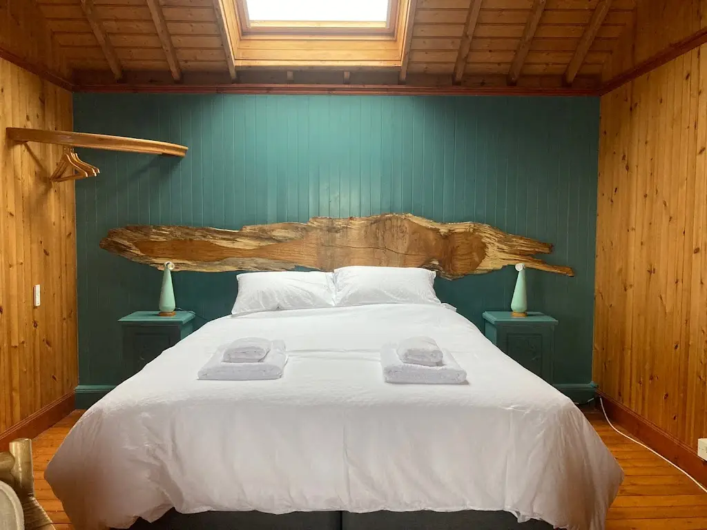 Doune Knoydart Restaurant and Rooms_Doune_slider_image_2