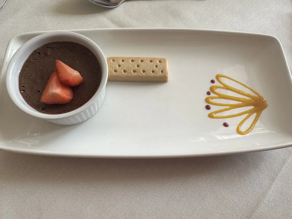 Miguel Andrei Cesardo Navarrete_Hermann’s Austrian restaurant_Doune_review