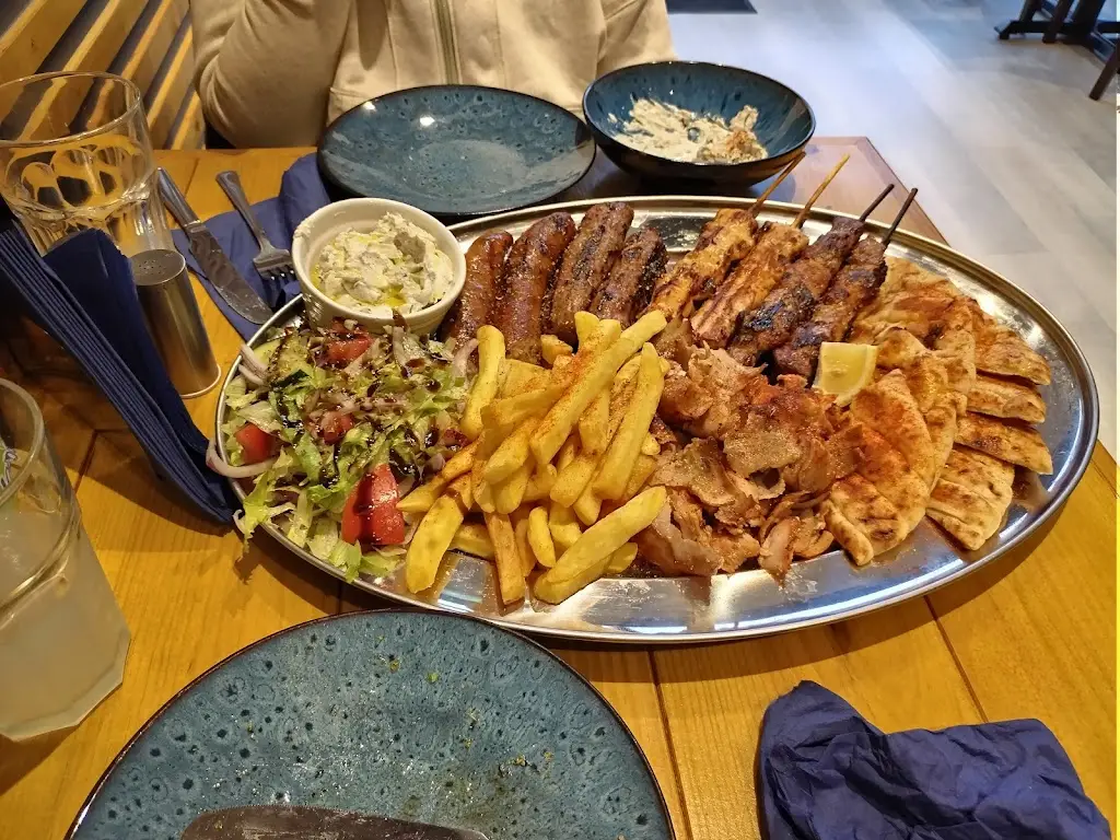 Menu_Greek delight_Cowdenbeath_image_2