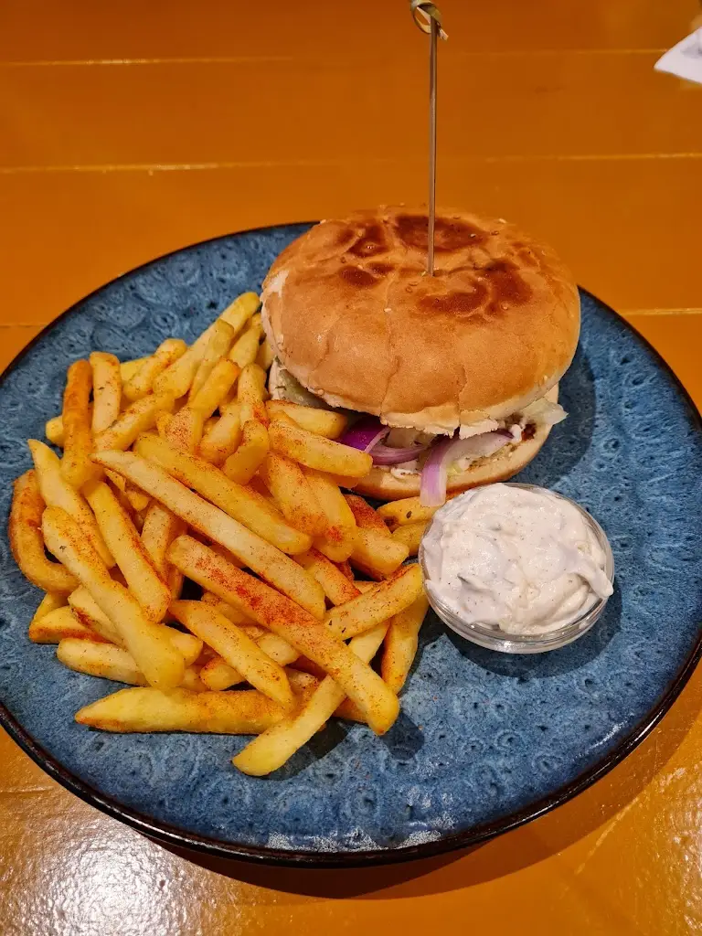 Menu_Greek delight_Cowdenbeath_image_8