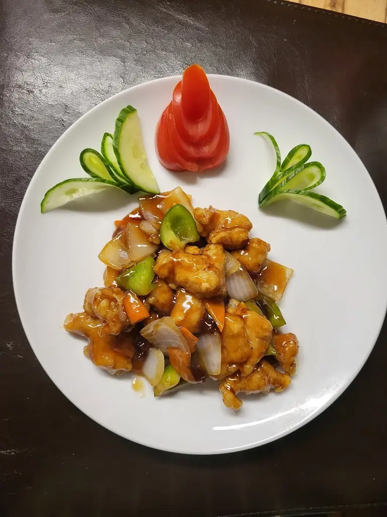 Asian Cuisine restaurant in Cowdenbeath