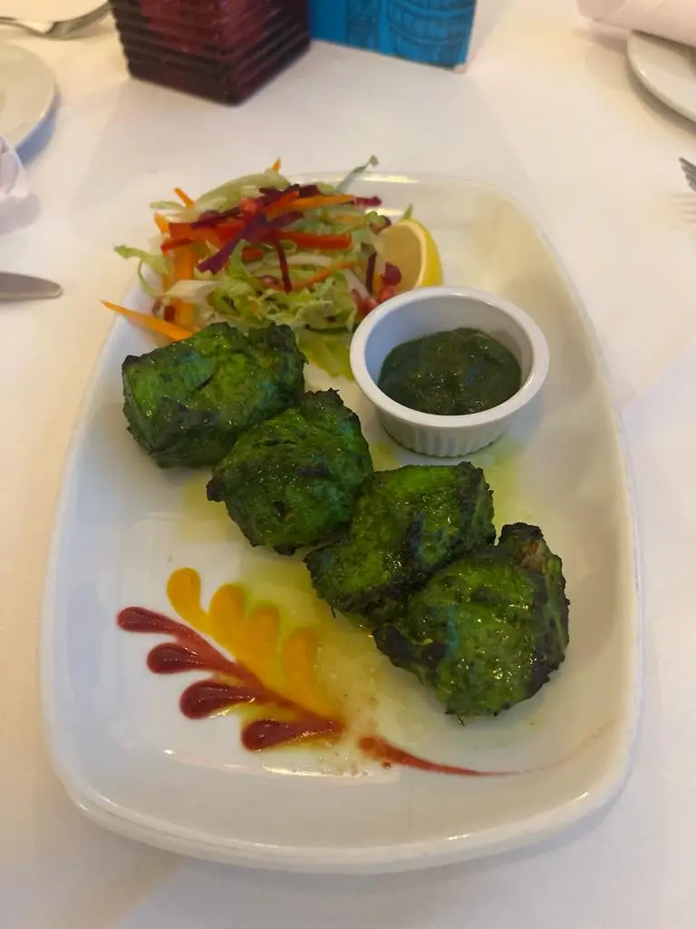 Tallulah-Grace Channon_Blue India_Billingshurst_review