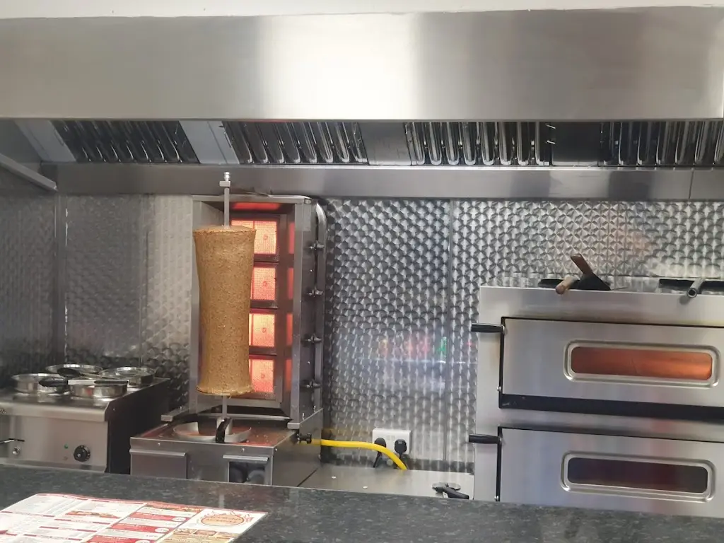 Kebab Mahal_Cowdenbeath_slider_image_3