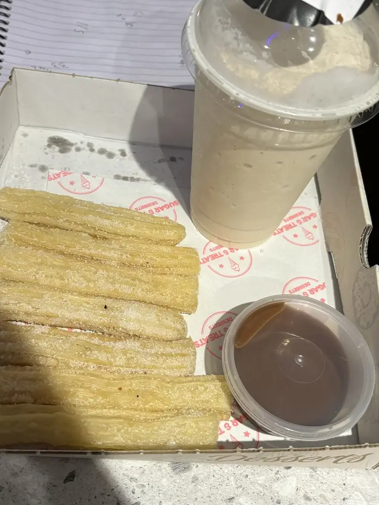 Natalie Haggart_Sugar & Treats Desserts_Cowdenbeath_review