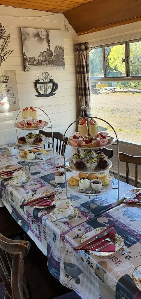 Graham Castle_Sidings Cafe_Dufftown_review