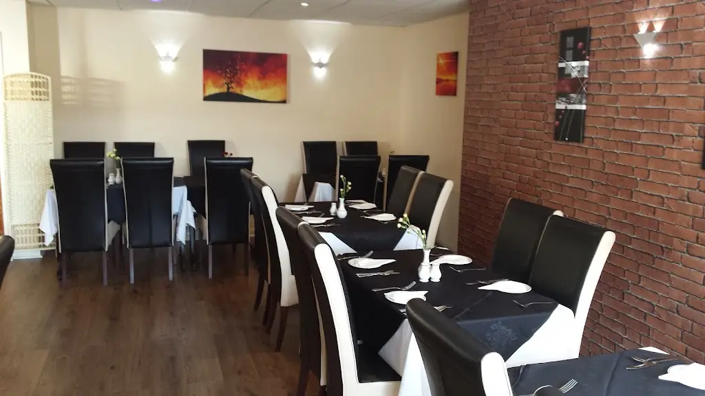 Curry Haus_Darvel_slider_image_2