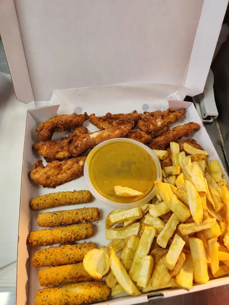 Fish by Nico_Dreghorn_slider_image_3