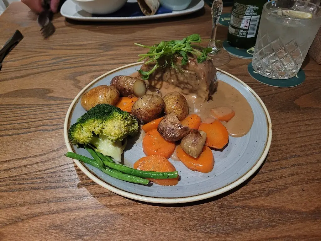 Menu_Louie Brown's_Dalgety Bay_image_8