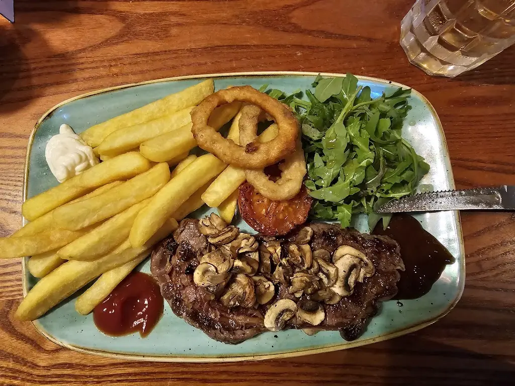 Menu_The Compass_Dalgety Bay_image_8