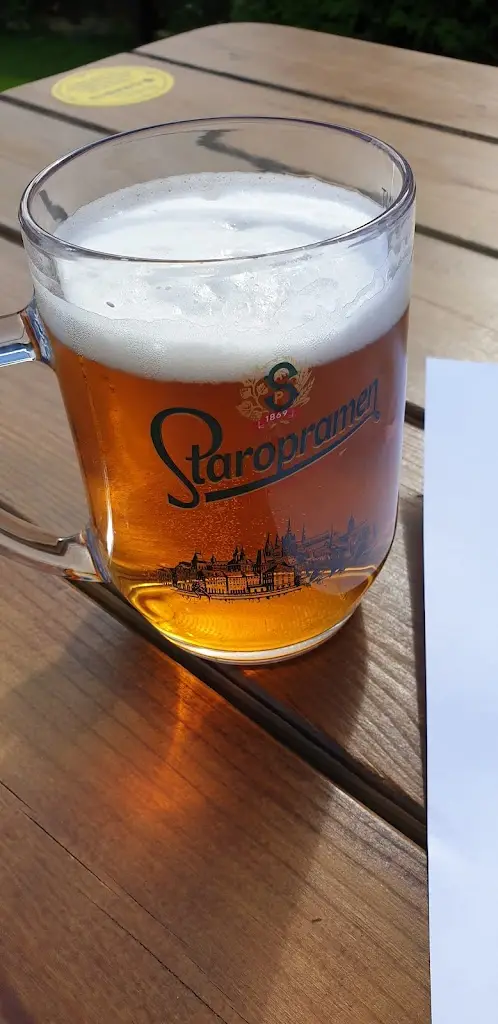 Paul_HUGO'S Bar & Pavilion_Dalgety Bay_review